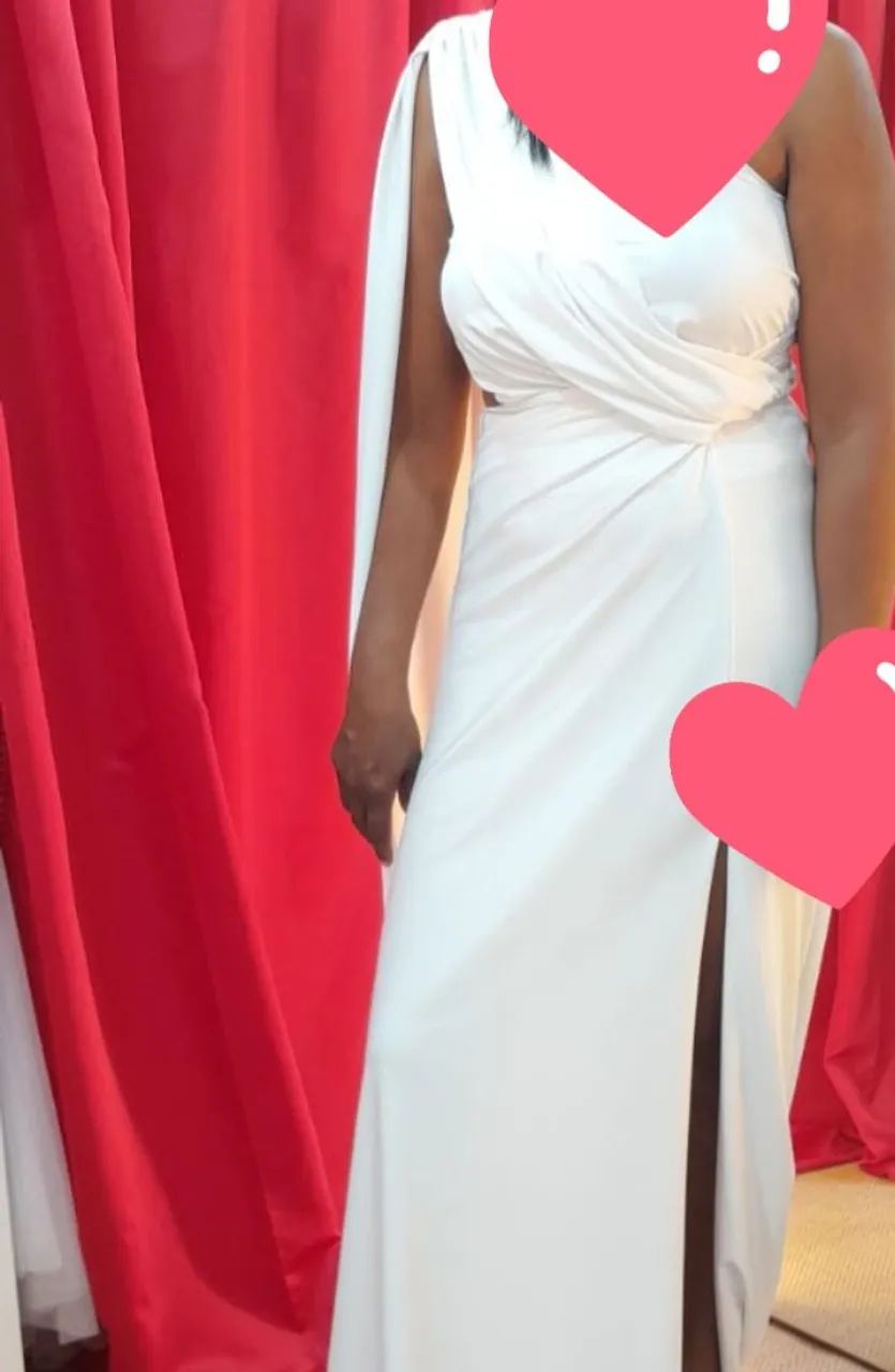 Vendo lindo vestido de festa
