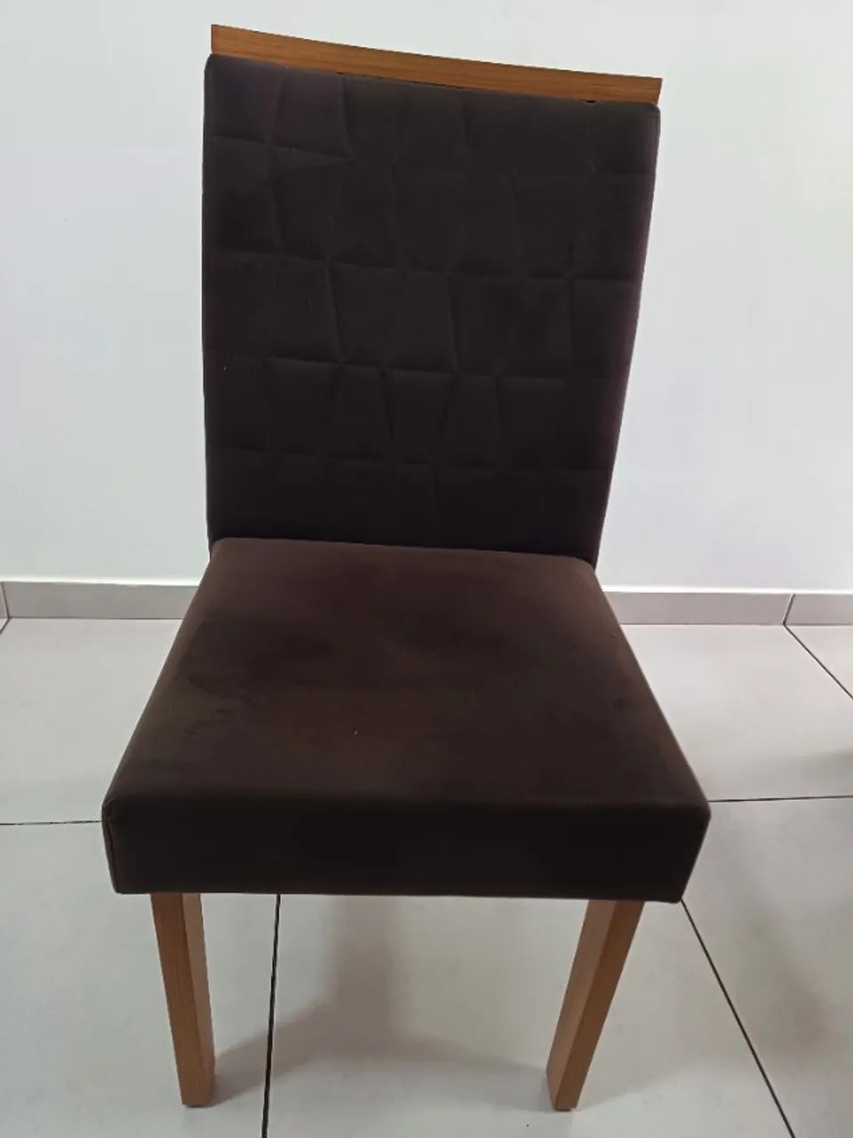 VENDO MESA DE JANTAR COM 8 CADEIRAS - Foto 2
