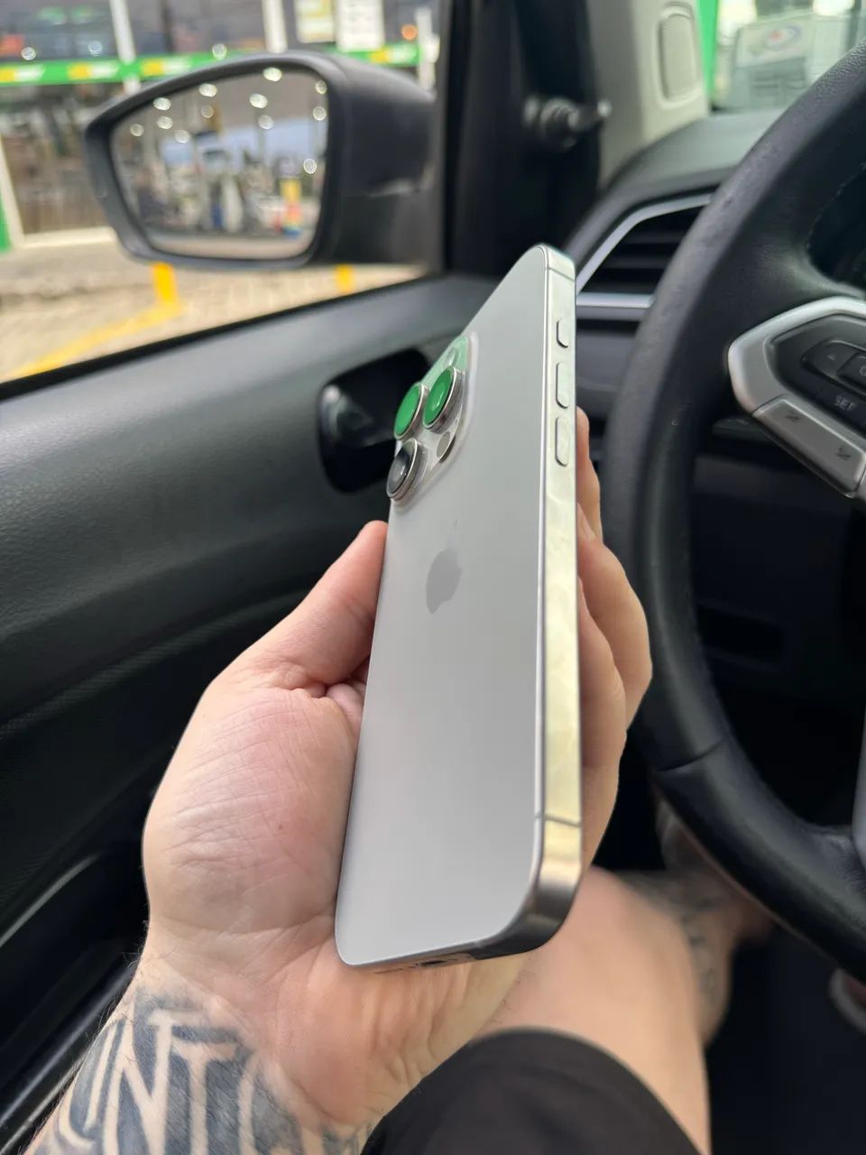 IPhone 16 Pro 128gb - Foto 3