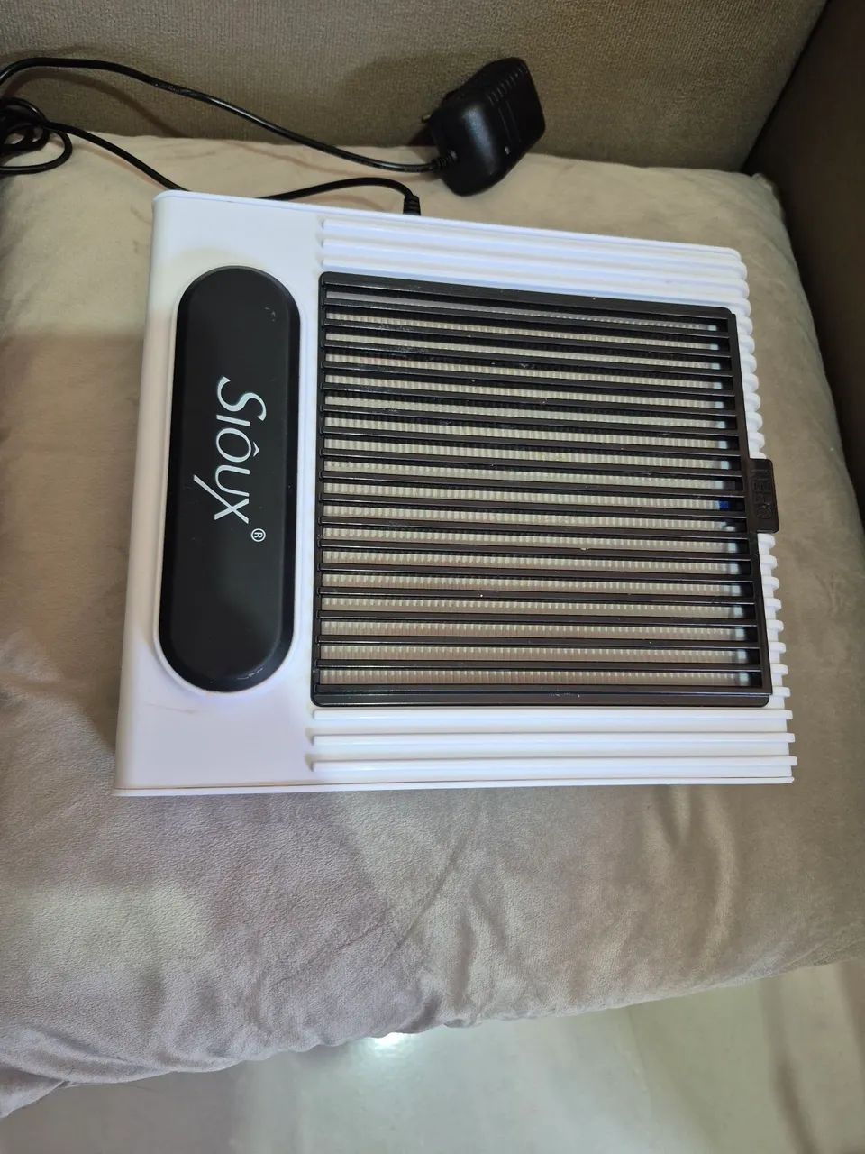 Aspirador de pó  para unhas