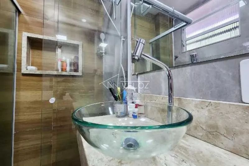 Apartamento : Padrão / Residencial / Centro