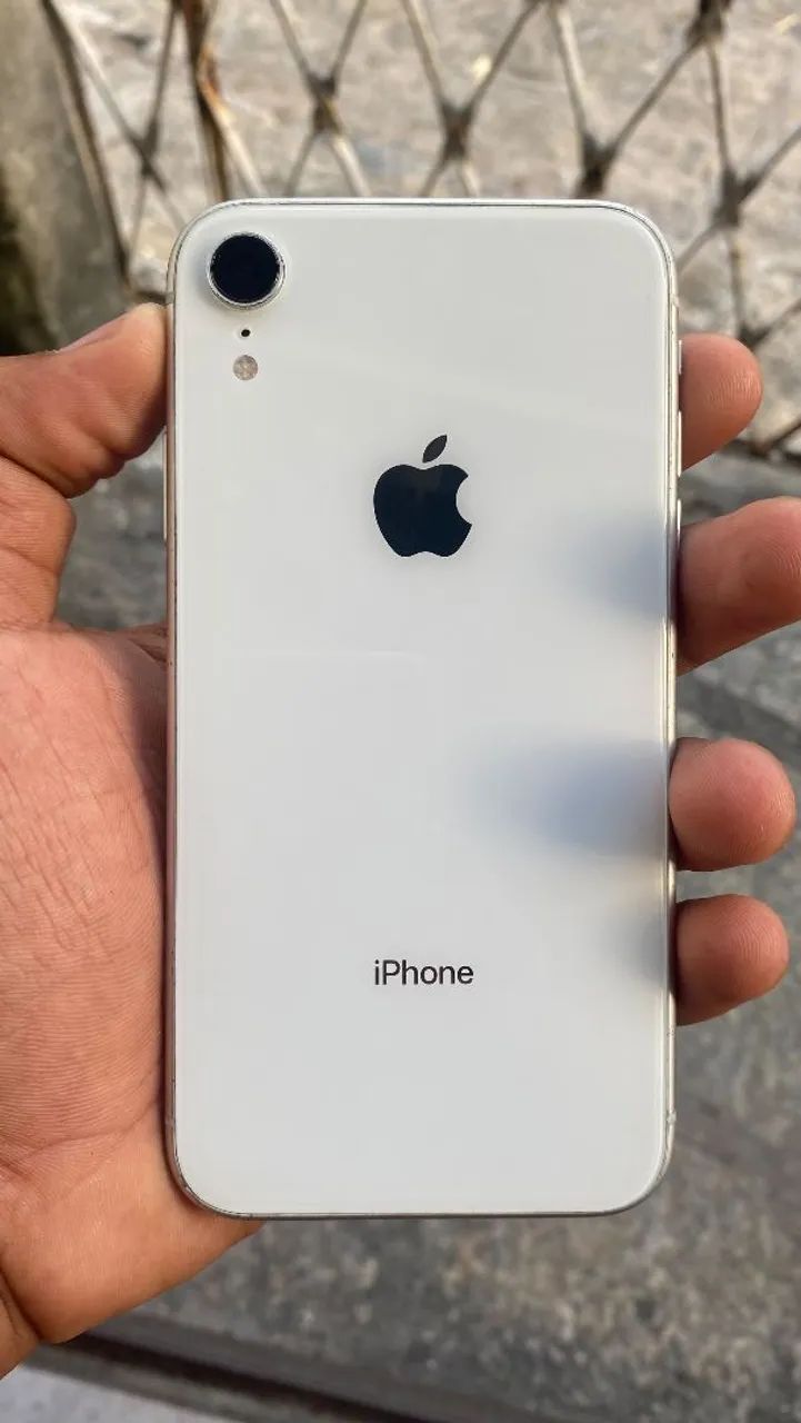 Iphone XR 128gb Todo original - Foto 3