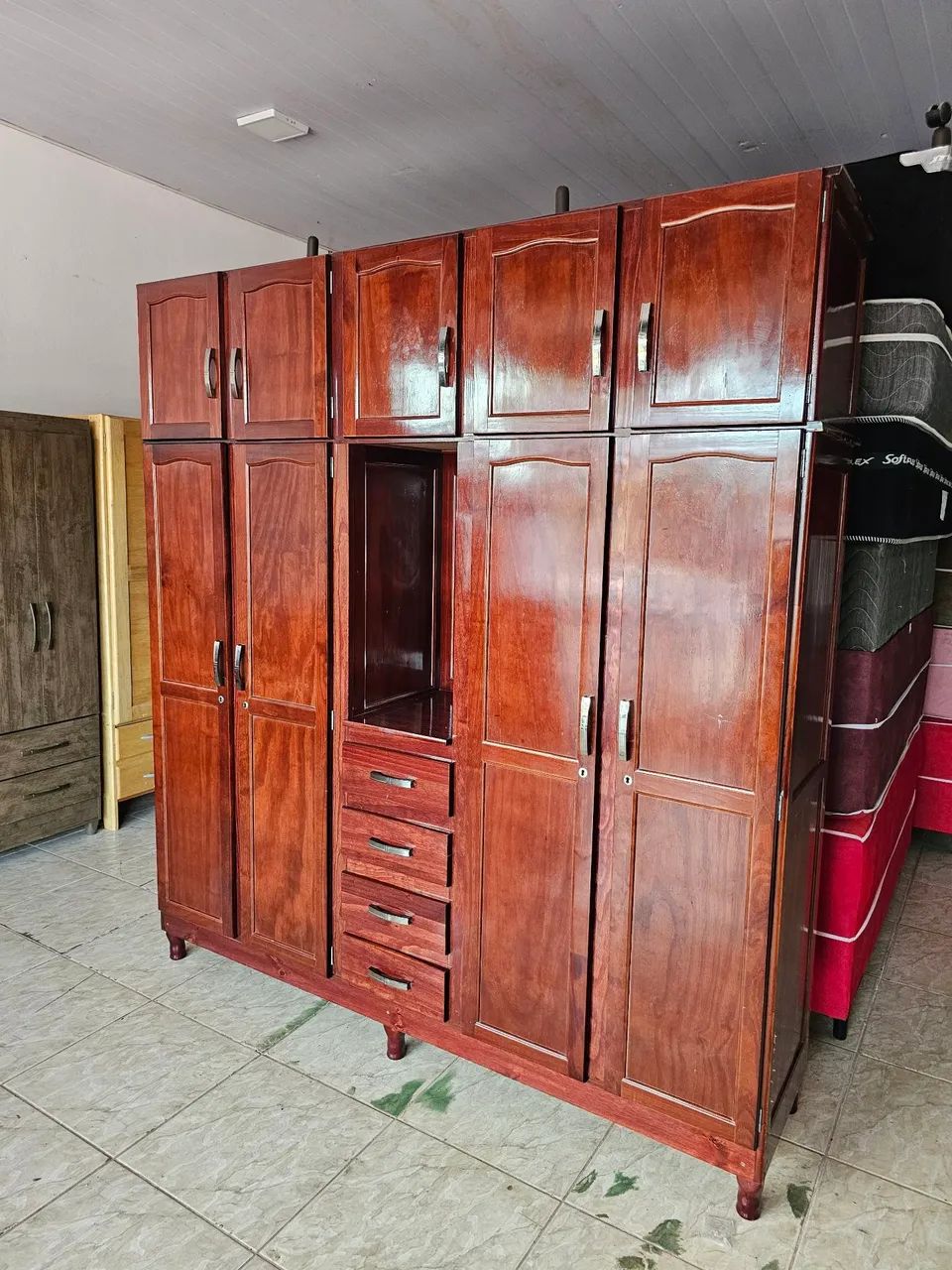 Guarda roupa usado de pinho  - Foto 5