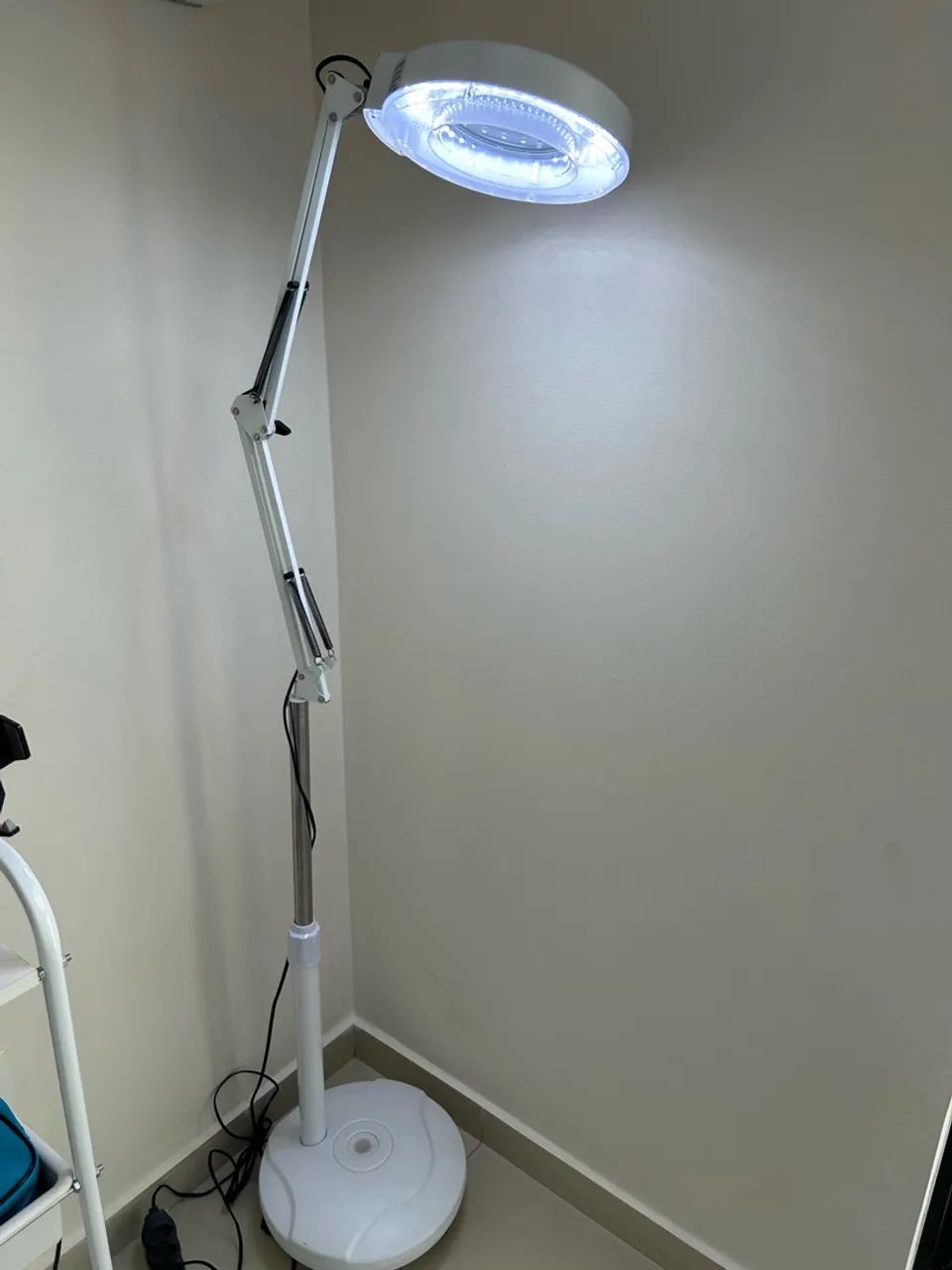 Luminária lupa led articulada  - Foto 2