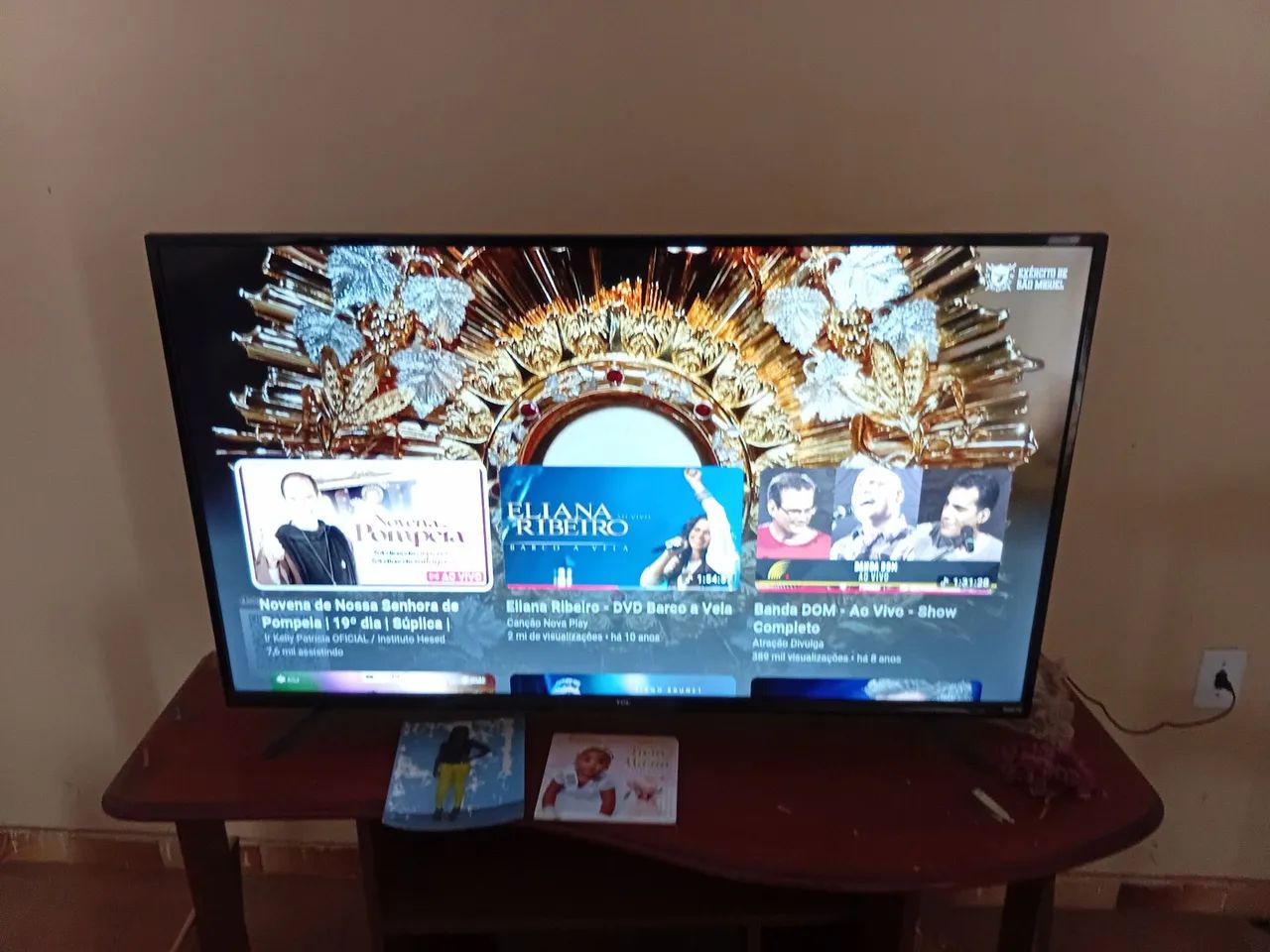 SMARTV 43 polegadas tcl completa com ROKU TV integrada  - Foto 3