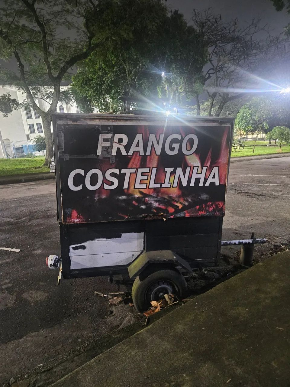 Carrocinha de churrasco  - Foto 3