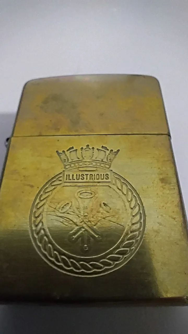 ZIPPO ILLUSTRIOUS 1994  - Foto 2