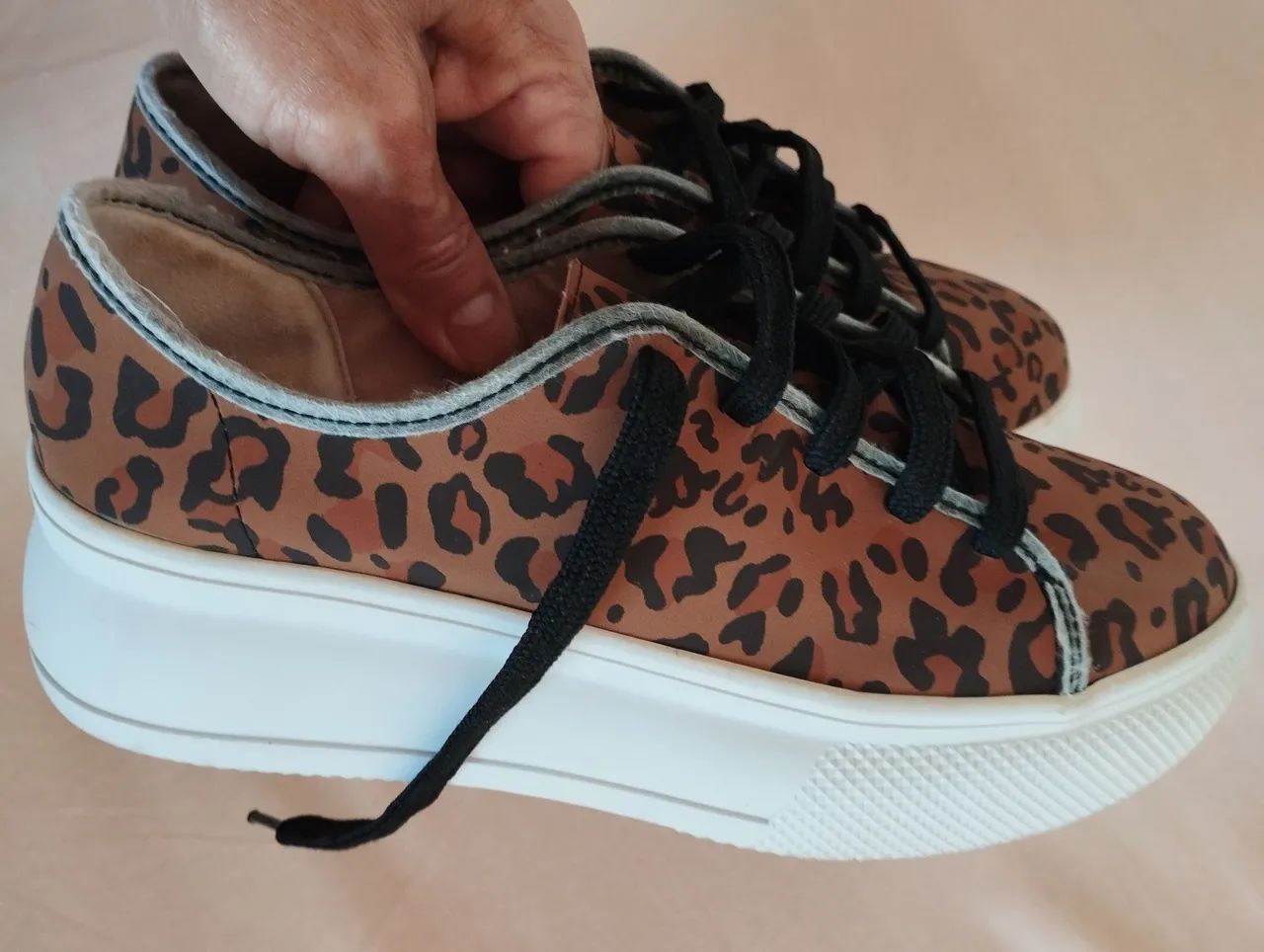 Tênis feminino original número 37 - Foto 2
