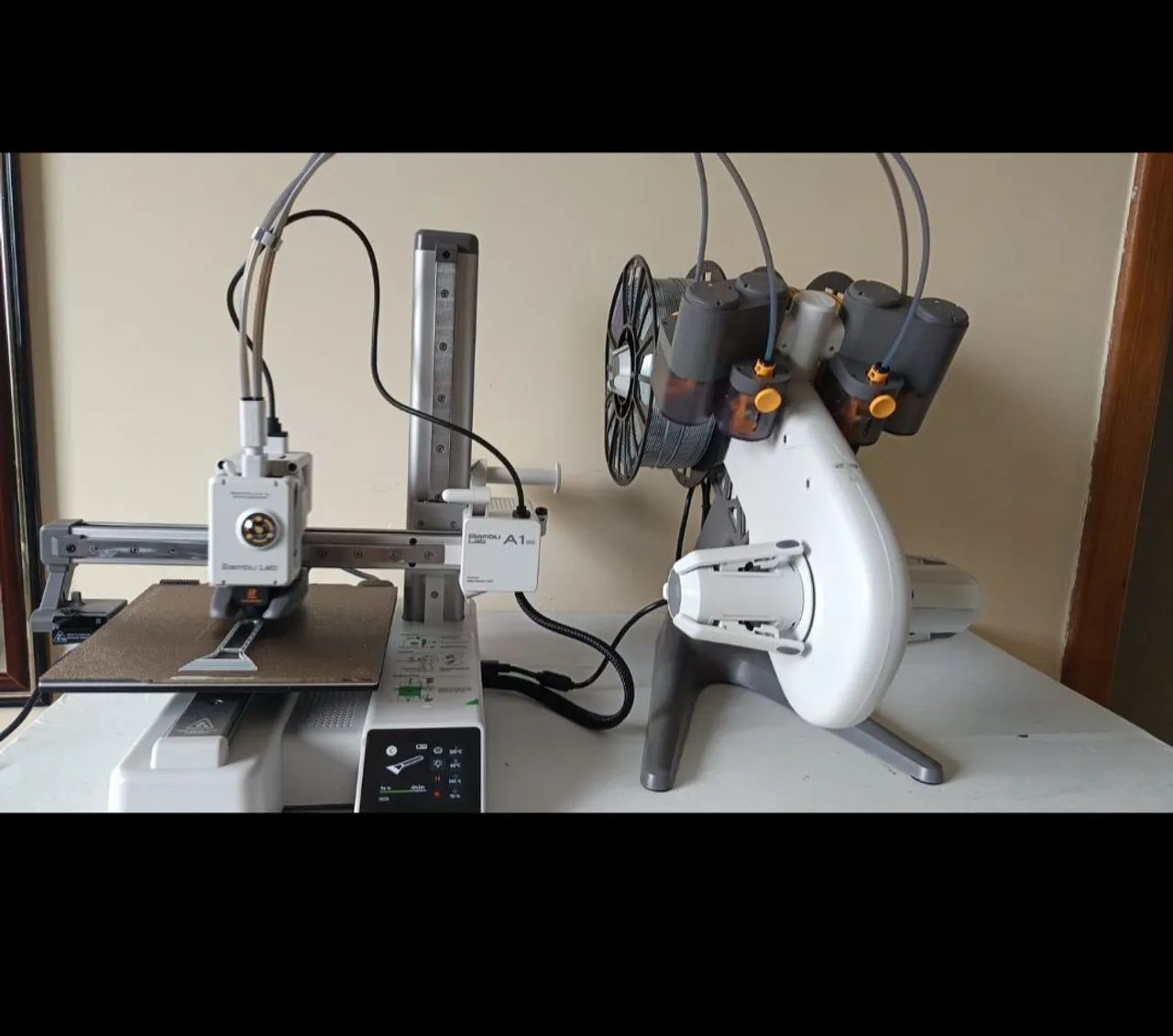 Impressora 3D Bambu lab a1 mini combo  - Foto 2