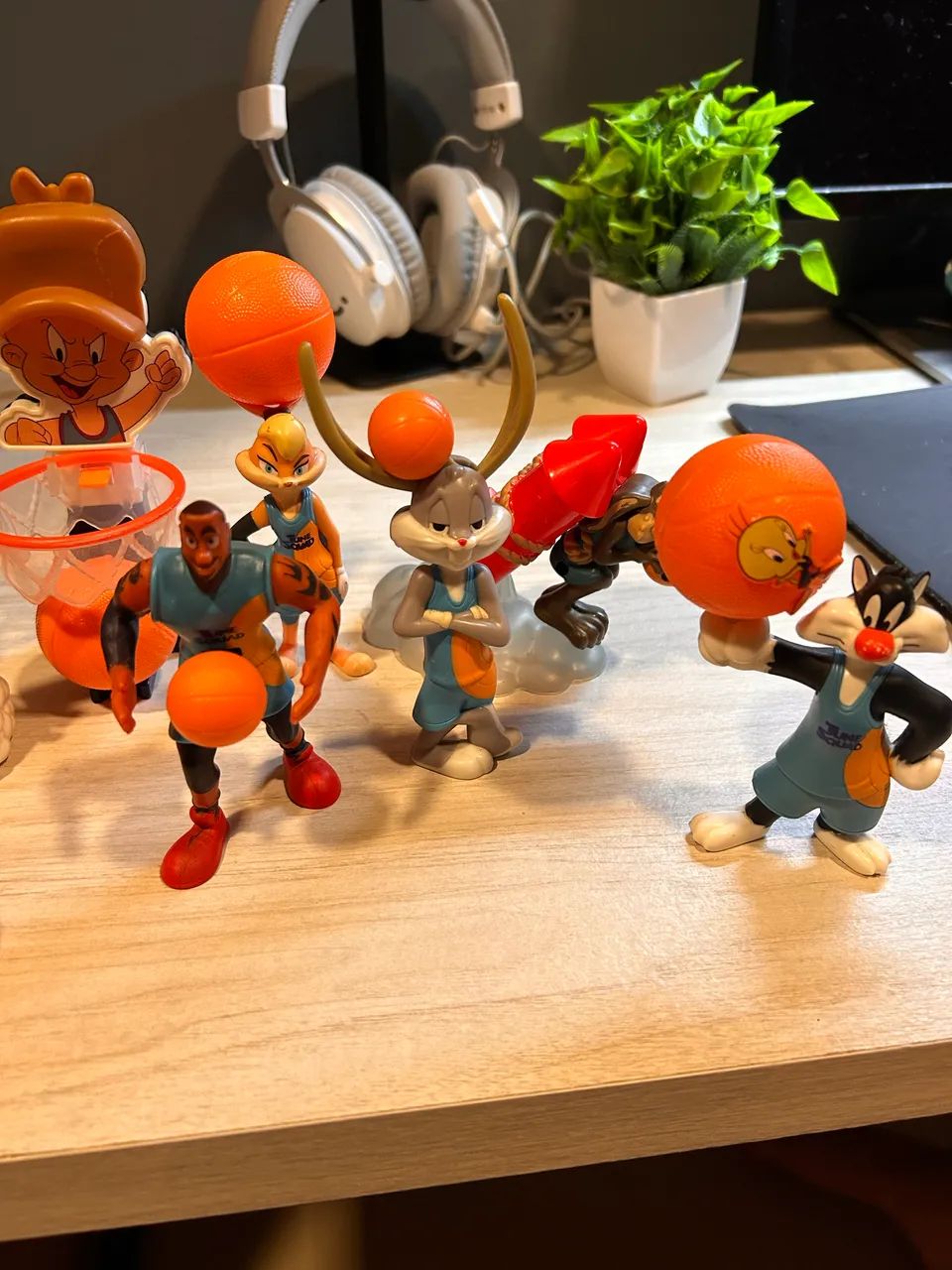 Coleção de bonecos Space Jam McDonald?s - Foto 3