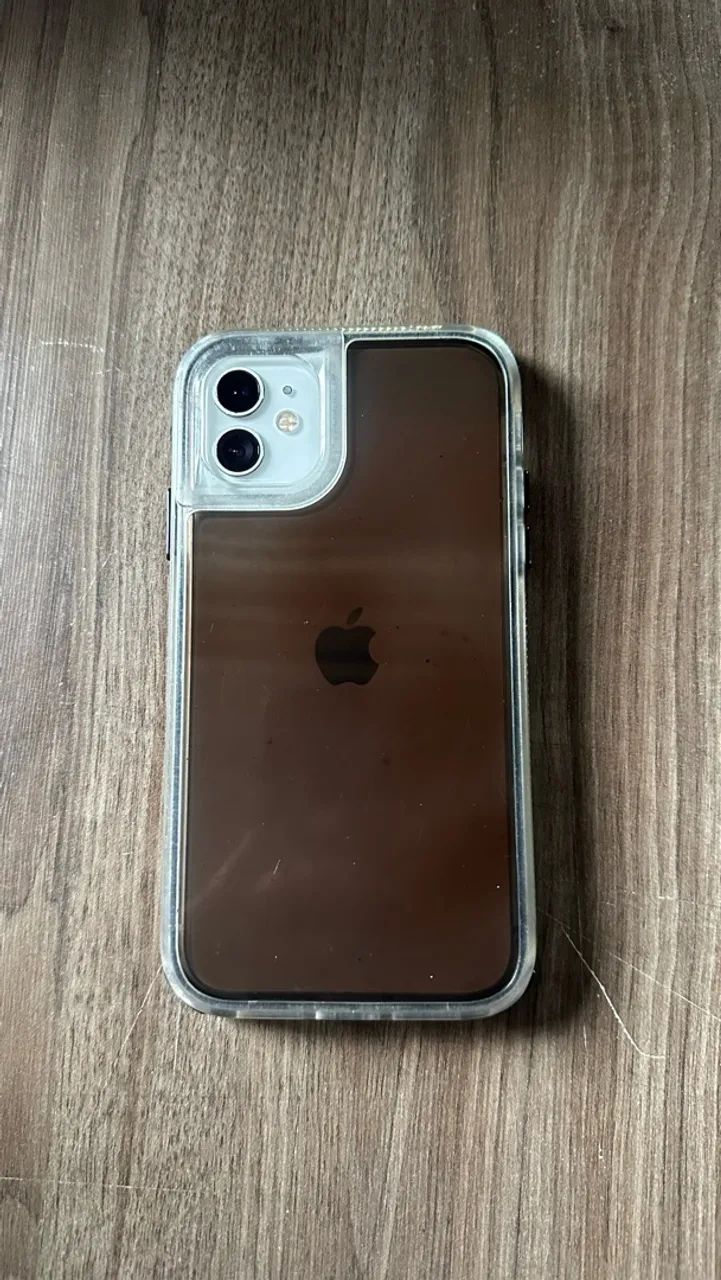 iPhone 11 branco - Foto 3