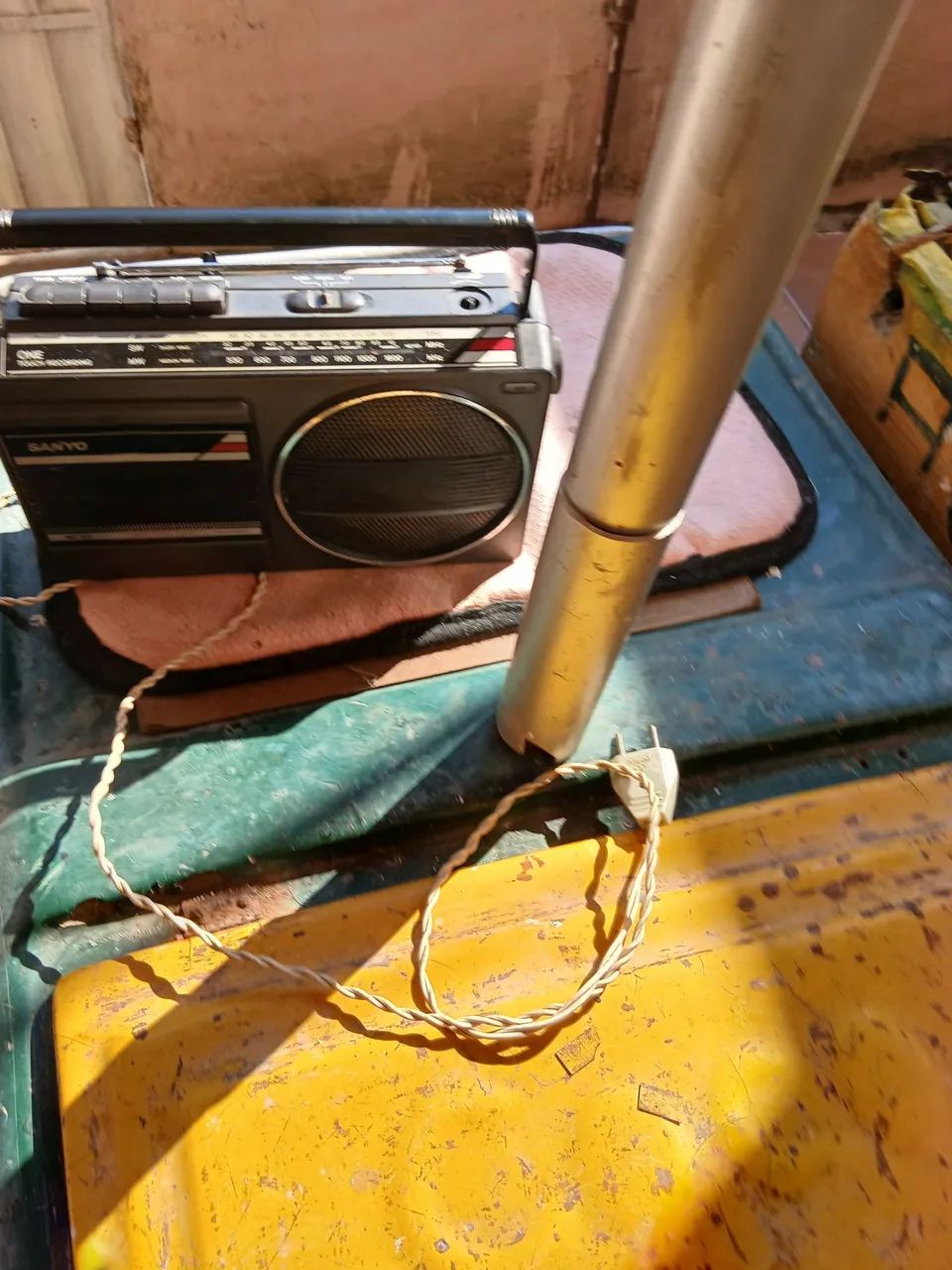 Rádio.. relik......r