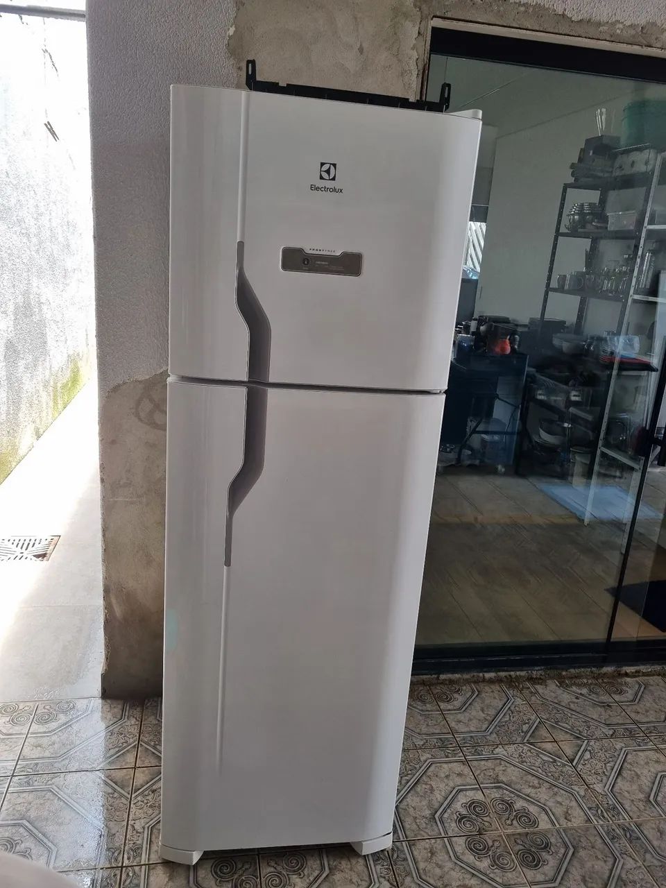 Geladeira Electrolux problema no compressor - Foto 2