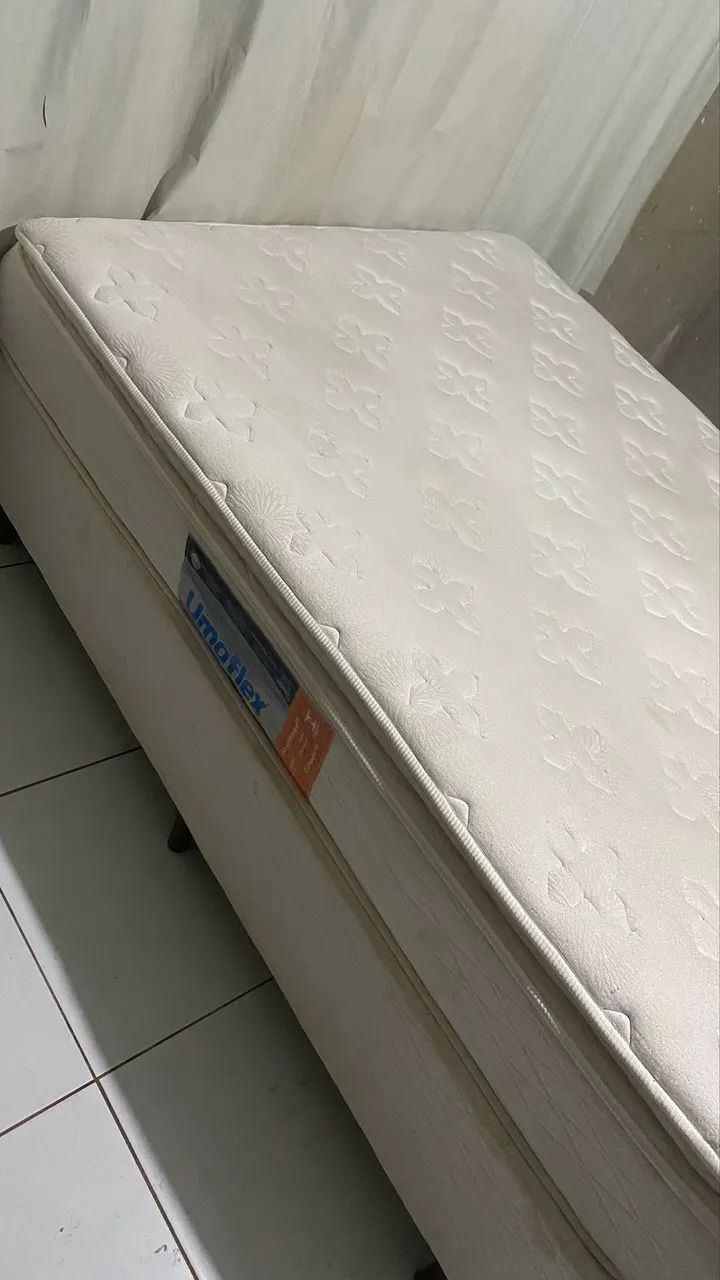 Cama Box c/Colchão 