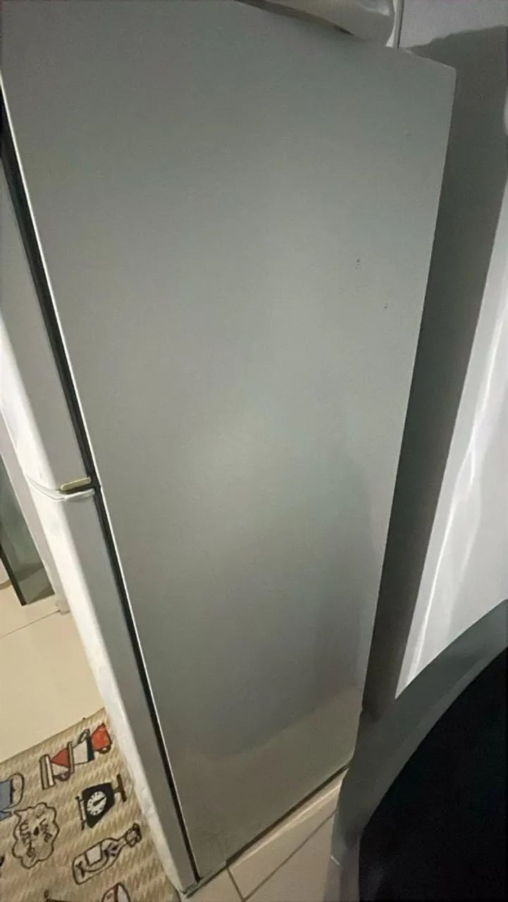 Vendo geladeira Eletrolux  - Foto 4