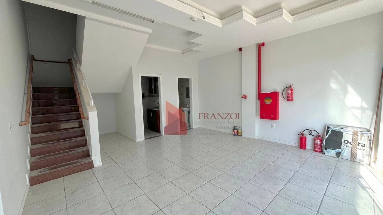 LOCAÇÃO- Sala Comercial TÉRREA com 2 pavimentos/ 140m2 no Centro de Itajaí, SC. - Foto 3