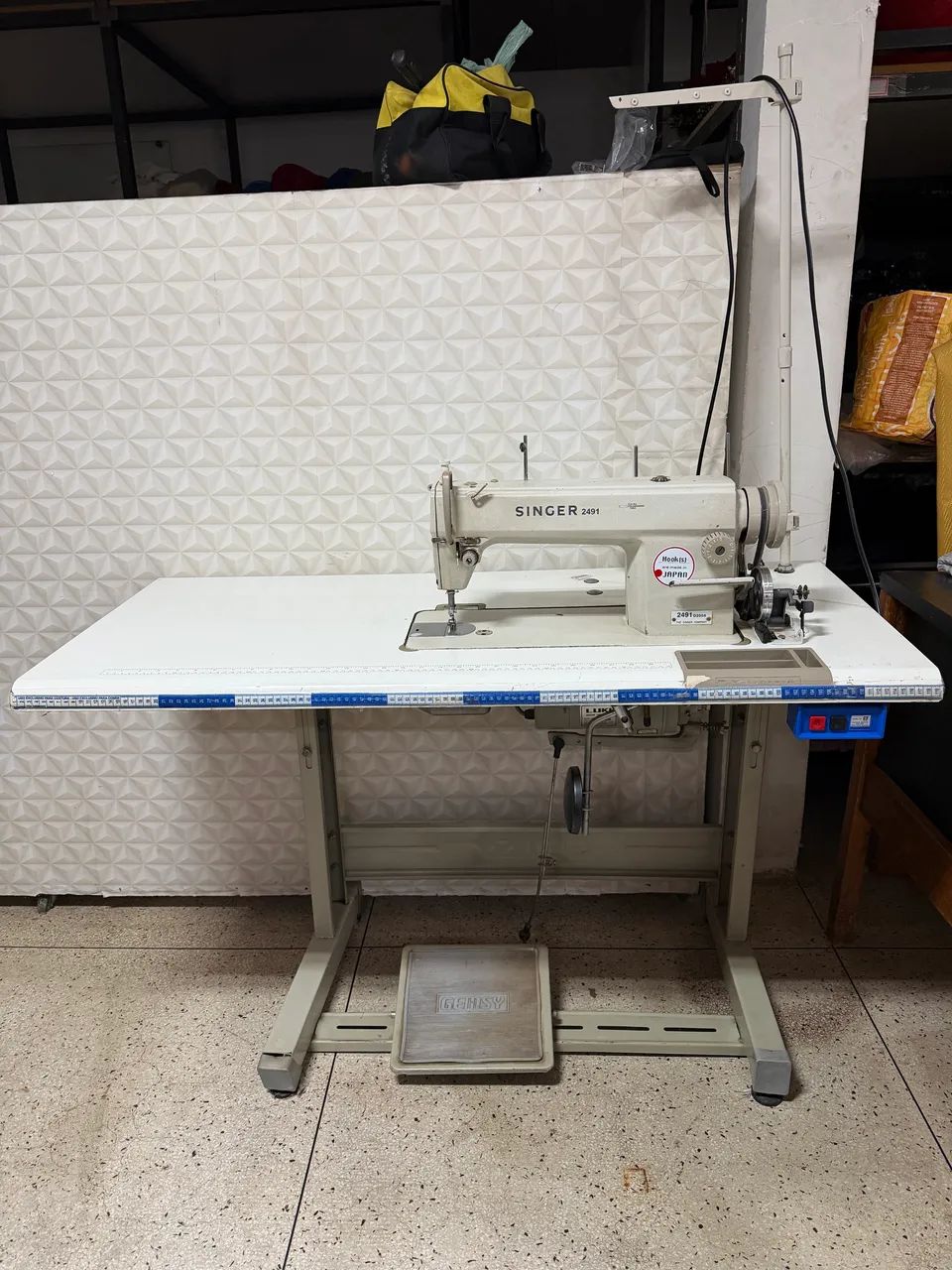 Máquina costura Singer  - Foto 5