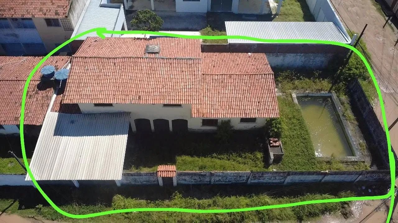 Vende se este terreno  urgente!!!! 14x30 direto c/proprietario
