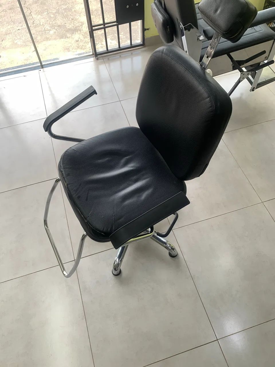 Cadeira barbeiro - Foto 2