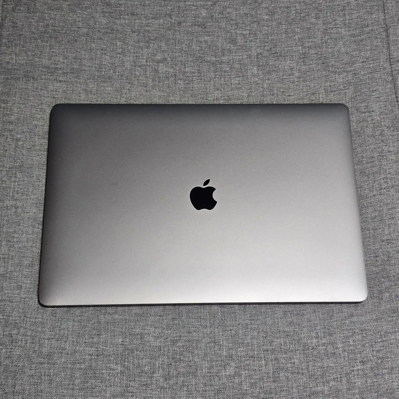 MacBook Pro 16" 2019 Core i7 16GB RAM 512 SSD AMD Radeon Pro - Foto 2