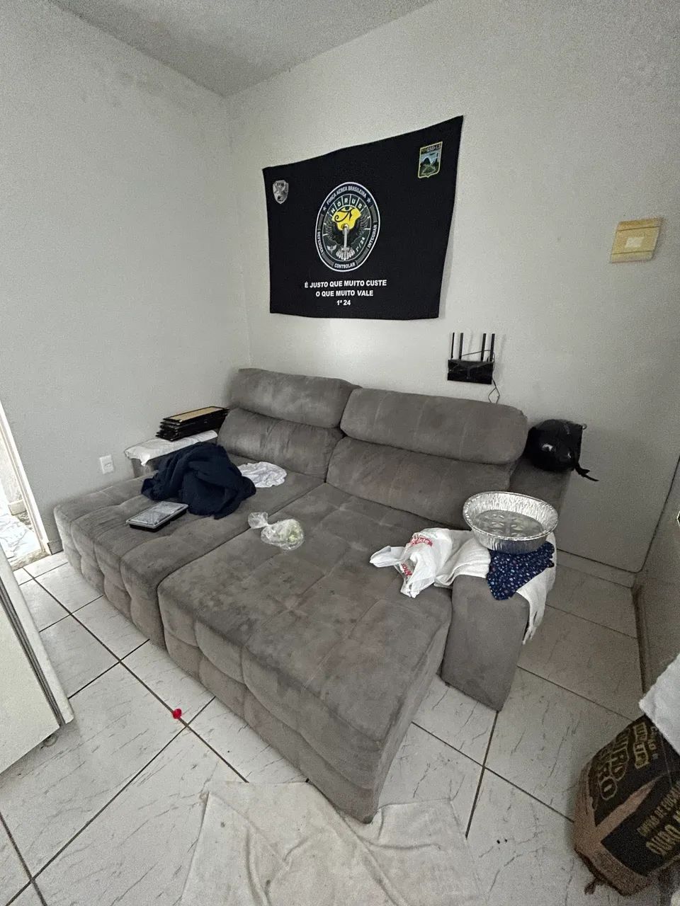 Sofá semi novo 