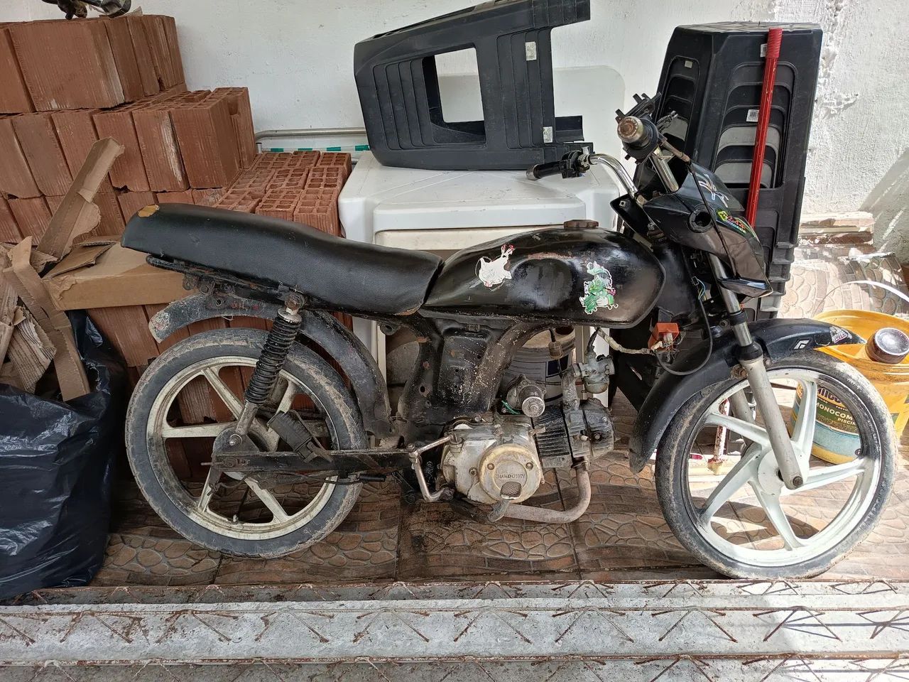 Vendo moto montada. - Foto 2