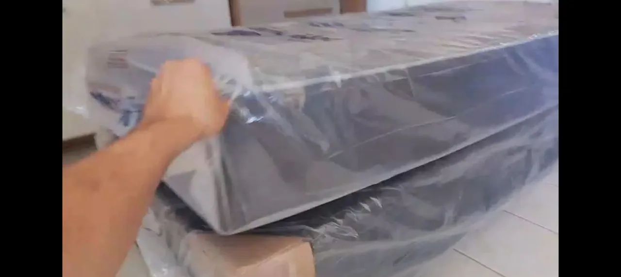 CAMA BOX SOLTEIRO COM MOLAS ENSACADAS 
