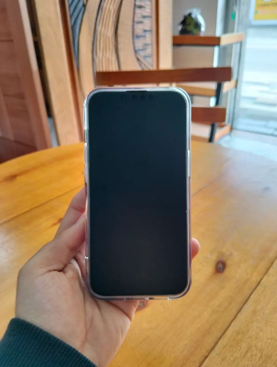 iPhone 13 cinza 