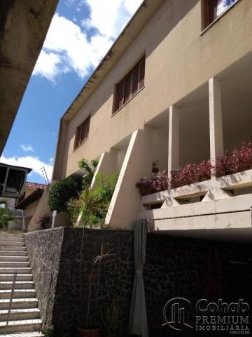 Casa no bairro são josé, prox. ao colégio atheneu