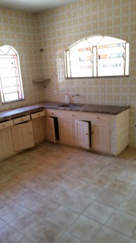 Casa com 3 quartos amarelo - Foto 2