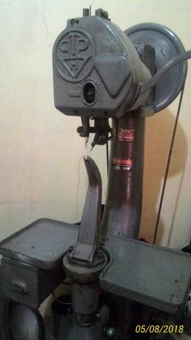 Máquina de costura, lixadeira e blaqueadeira - Foto 5