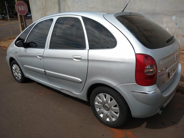 Xsara picasso 2009 1.6 GLX flex completo - Foto 6