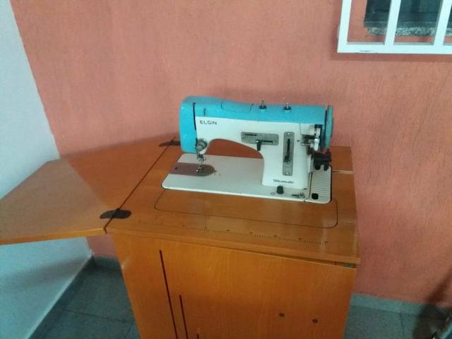 Máquina de costura Elgin ultramatic - Foto 2