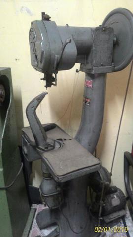Máquina de costura, lixadeira e blaqueadeira - Foto 2