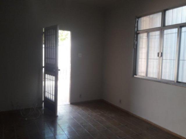 Casa 100% Independente na Vila da Penha, 02 Quartos, Quintal, Garagem etc. - Foto 11
