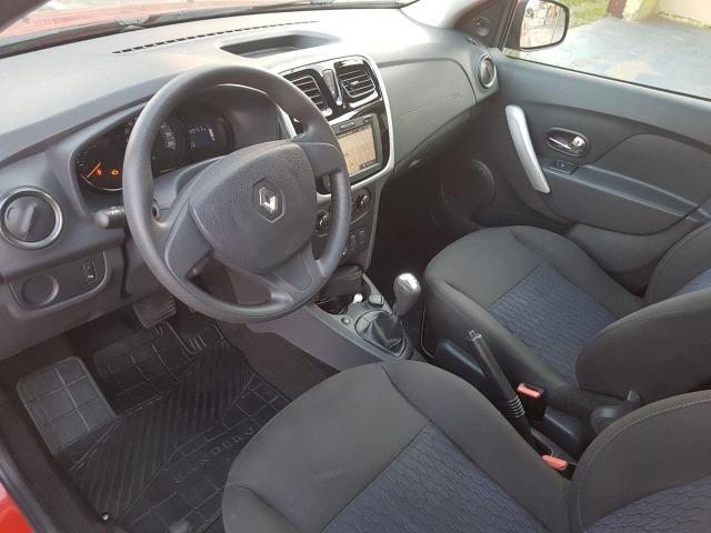 Sandero 1.6 Auto. Top Impecável cheira a zero km - Foto 12