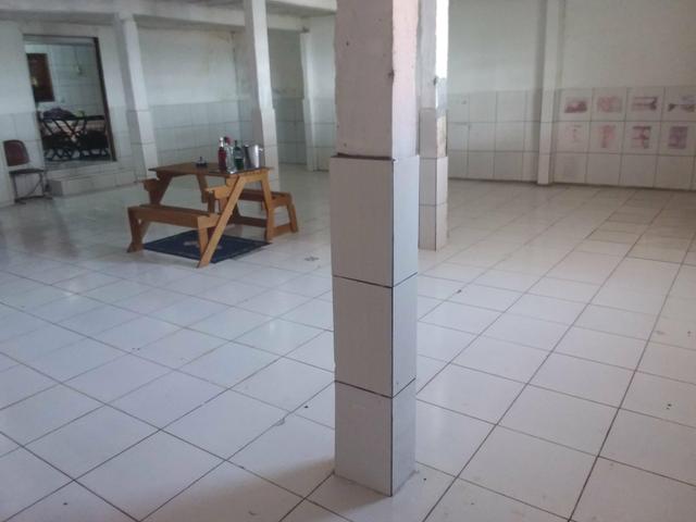Depósito com escritório, cozinha, garagem e banheiro - Foto 4