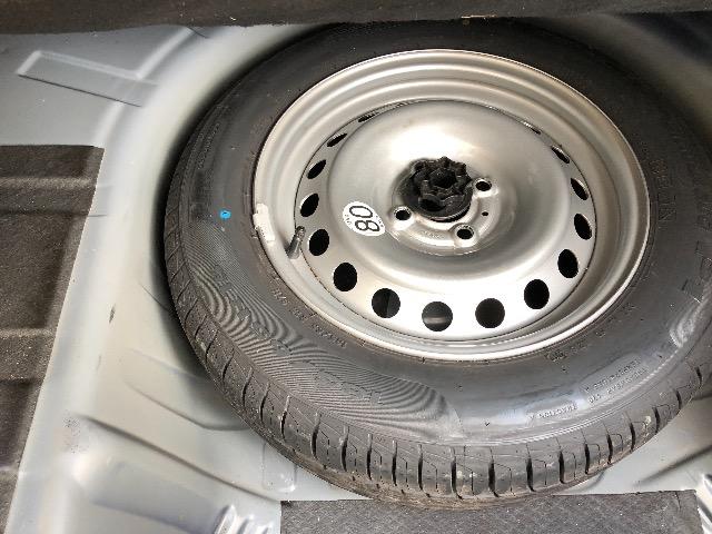 Renault Logan 1.6 Expression Flex 2018 - Foto 17