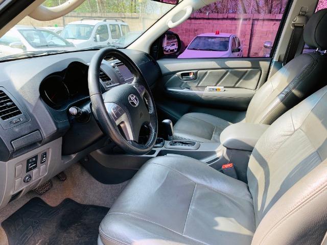 Hilux 2014 SRV 2.7 CD 4X4 Automático - Foto 8