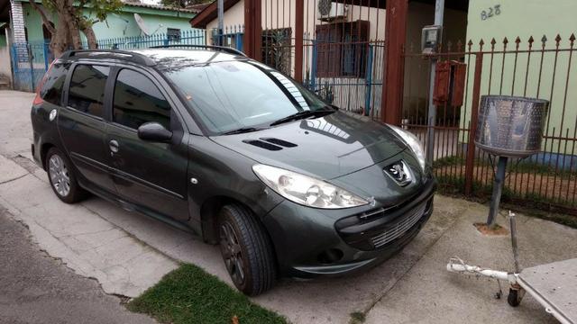 Repasse 207 SW 1.6 Automático