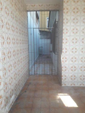 Casa 100% Independente na Vila da Penha, 02 Quartos, Quintal, Garagem etc. - Foto 6