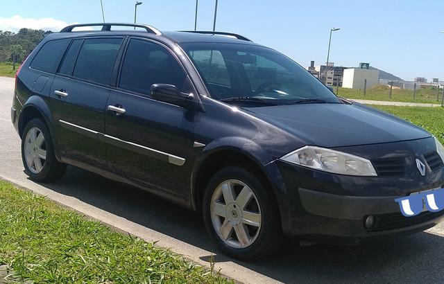 VENDO Megane Gran Tour 16.000 - Foto 2