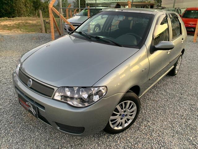 Fiat Palio ELX 1.3 Ar Condicionado e Direção Hidráulica 2004/2005