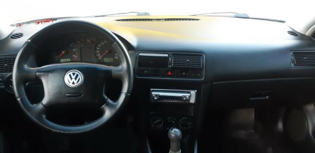 VW golf 1.6 Completo com rodas aro 17 ano 2001 - Foto 8