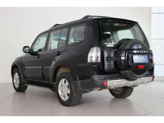 Mitsubishi Pajero GLS Full 3.8 V6 250cv 5p Aut. - Foto 6