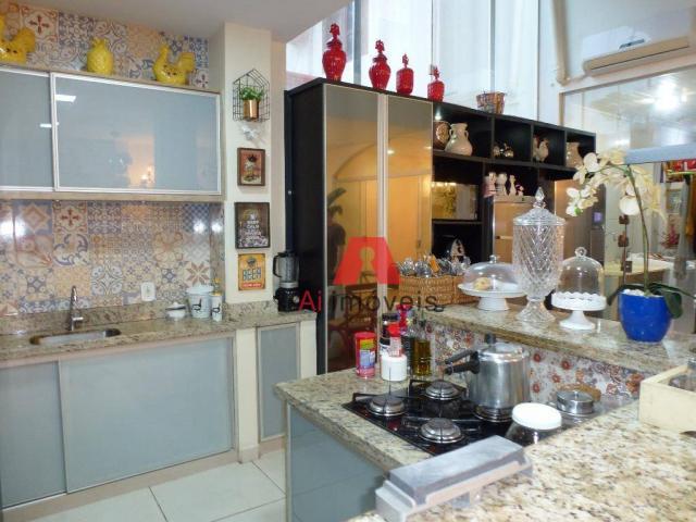 Belíssima casa em fino acabamento, com 03 dormitórios em condomínio fechado. - Foto 13