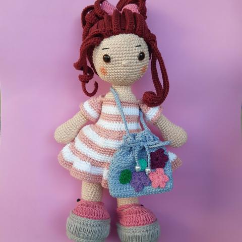 Boneca e bichinhos amigurumi