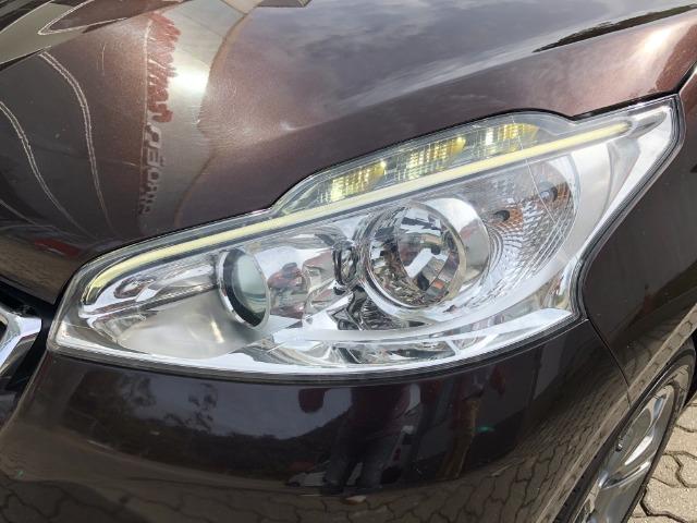 Peugeot 208 Griffe 1.6 manual - Foto 5