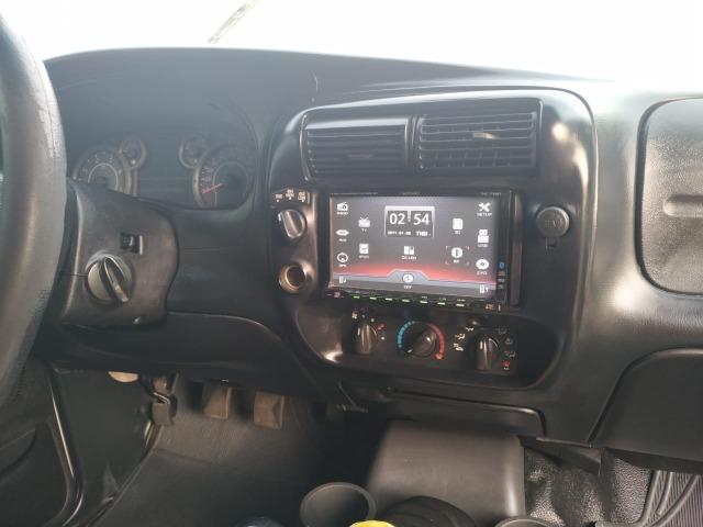 Ford Ranger 3.0 CB 4x4 2011 - Foto 2