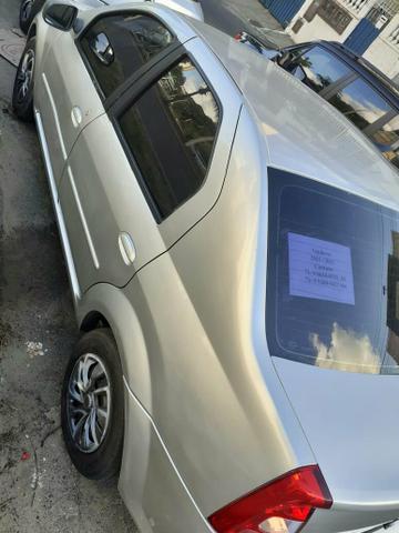 Vende-se Logan Renault 2011 / 2012 - Foto 11